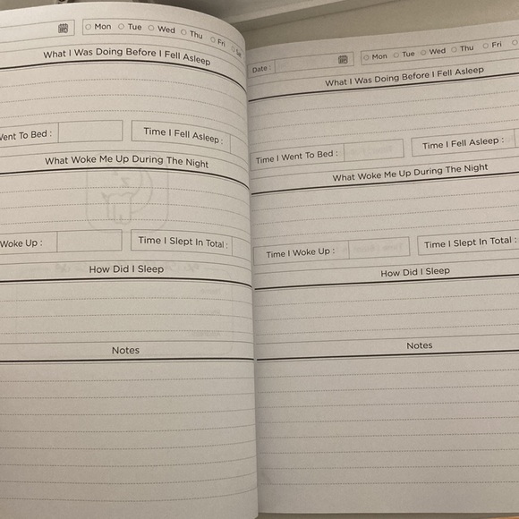 Sleep tracker journal - Picture 4 of 5